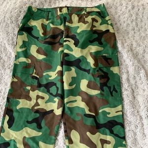 Camo cargo joggers